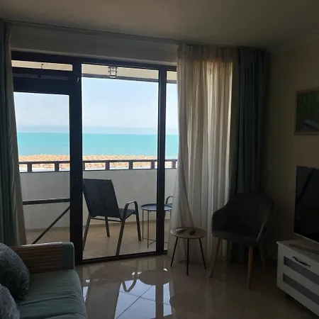 Arena Sea View Apartment